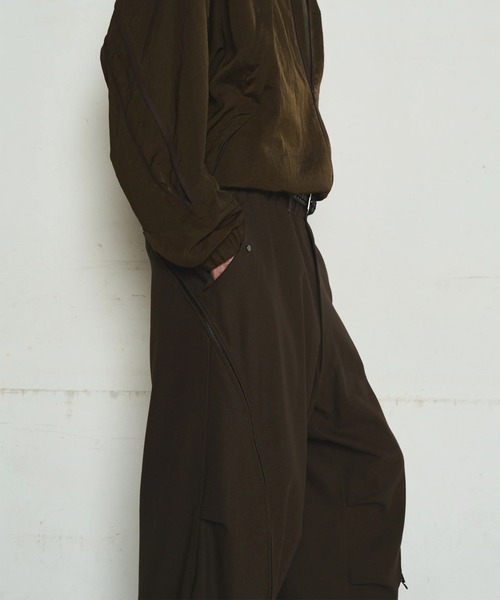 ROTOL(ロトル)の「【ROTOL】Tornado Pants(カーゴパンツ・メンズ・ブラック/ブラウン・2)」の4枚目の写真