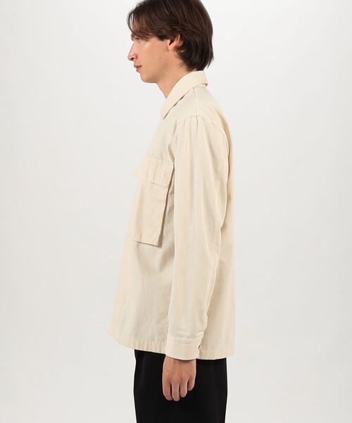 TOMORROWLAND （トゥモローランド）の「【別注】GUY ROVER コットン オーバーシャツ（ブルゾン・メンズ・アイボリー/ブラック/キャメル・S/M/L）」の6枚目の写真