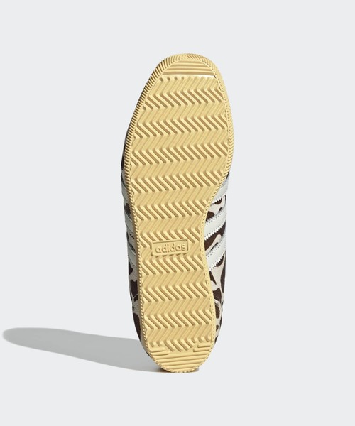 adidas（アディダス）の「ジャパン / JAPAN / アディダスオリジナルス adidas Originals（スニーカー・レディース・ベージュ・23.5cm/24.0cm/24.5cm/25.0cm/25.5cm/26.0cm/26.5cm/27.0cm/27.5cm/28.0cm/28.5cm/22.0cm/22.5cm/23.0cm）」の3枚目の写真