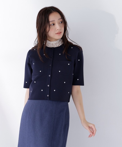 NATURAL BEAUTY BASIC（ナチュラルビューティーベーシック）の「◇ハート刺繍ニットジャケット（カーディガン/ボレロ・レディース・ブルー系その他6/ブルー系その他/ベージュ系その他/ホワイト系その他・FREE）」の4枚目の写真