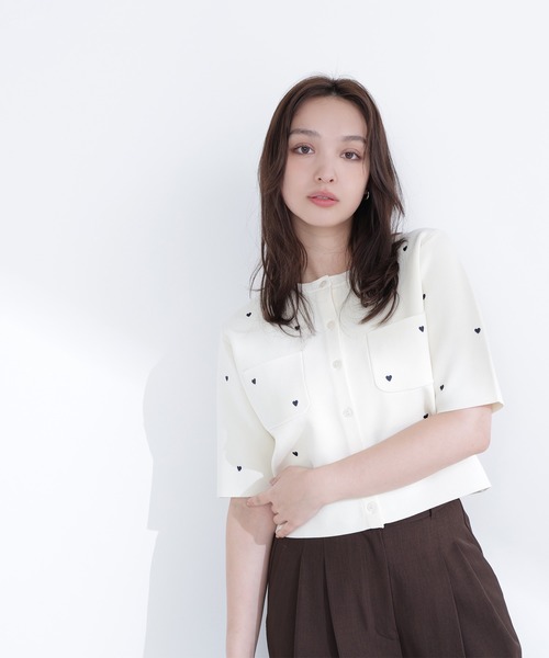 NATURAL BEAUTY BASIC（ナチュラルビューティーベーシック）の「◇ハート刺繍ニットジャケット（カーディガン/ボレロ・レディース・ブルー系その他6/ブルー系その他/ベージュ系その他/ホワイト系その他・FREE）」の10枚目の写真
