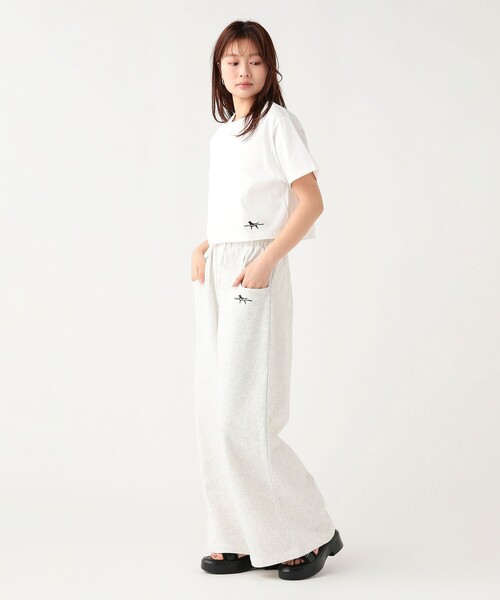 BEAMS HEART（ビームスハート）の「【7/31値下げ】【EXCLUSIVE】Labrador Retriever / シルケット風 チビTシャツ（Tシャツ/カットソー・レディース・オフホワイト/ブラック・FREE）」の3枚目の写真