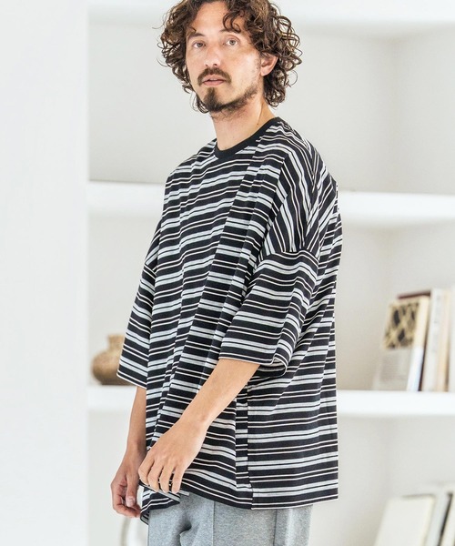 Magine(マージン)の「mt10397-Multi-Stripe Fabric Short Sleeve T-Shirt Tシャツ(MGN-261-053)(Tシャツ/カットソー・メンズ・ベージュ/ブラック・44/46/48)」の17枚目の写真