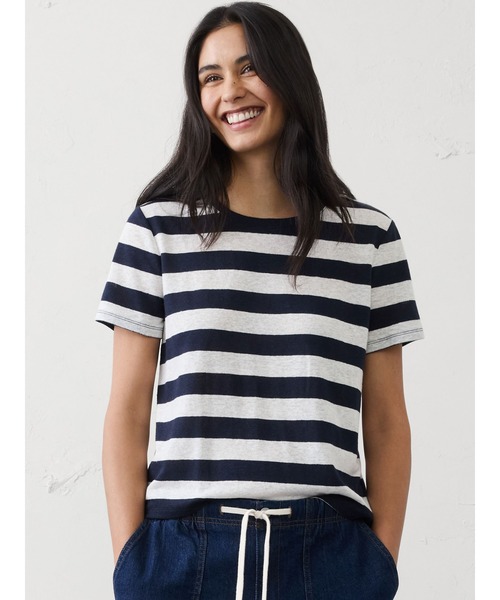 BANANA REPUBLIC FACTORY STORE(バナナリパブリック ファクトリーストア)の「BANANA REPUBLIC FACTORY STORE リネンブレンド クルーネックTシャツ(Tシャツ/カットソー・レディース・ブルー系その他/ベージュ/ブラック/ホワイト/ブラウン・XS/L/M/S)」の5枚目の写真