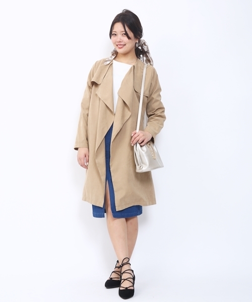 Chico（チコ）の「ドレープ衿ロングコート（トレンチコート・レディース・ベージュ/ライトベージュ/ネイビー・FREE）」の5枚目の写真