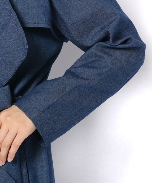 Chico（チコ）の「ドレープ衿ロングコート（トレンチコート・レディース・ベージュ/ライトベージュ/ネイビー・FREE）」の15枚目の写真