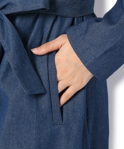 Chico（チコ）の「ドレープ衿ロングコート（トレンチコート・レディース・ベージュ/ライトベージュ/ネイビー・FREE）」の9枚目の写真