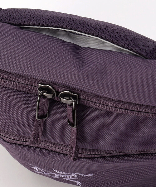 ARC'TERYX（アークテリクス）の「ARC'TERYX/アークテリクス Mantis 2 Waist Pack（ボディバッグ/ウエストポーチ・メンズ・ブラック/パープル/ベージュ・ONE SIZE）」の10枚目の写真