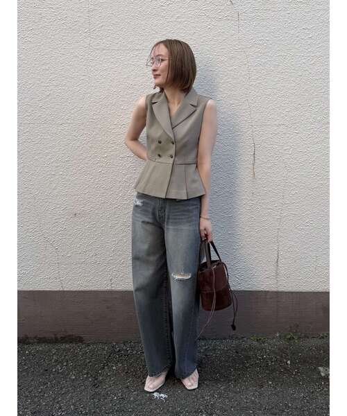 LAGUNAMOON（ラグナムーン）の「タックペプラムベスト（ベスト・レディース・チャコールグレー/アイボリー/モカ・FREE）」の17枚目の写真