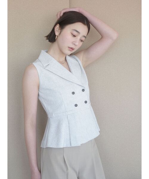 LAGUNAMOON（ラグナムーン）の「タックペプラムベスト（ベスト・レディース・チャコールグレー/アイボリー/モカ・FREE）」の20枚目の写真