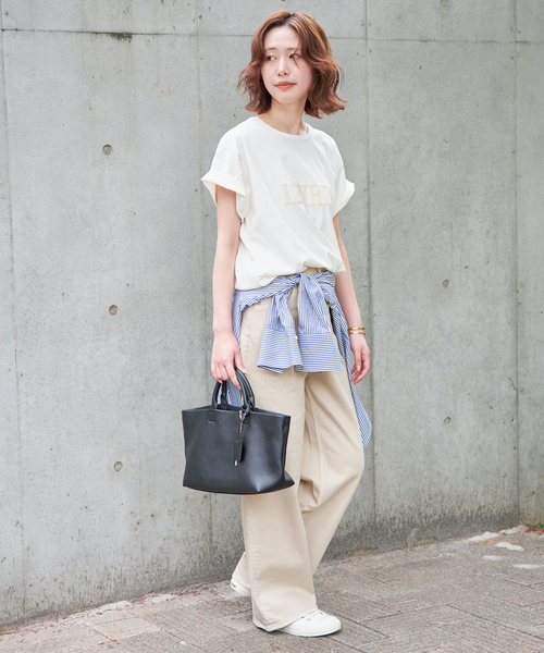 SLOBE IENA（スローブイエナ）の「LEVRES Tシャツ（Tシャツ/カットソー・レディース・ホワイト/ホワイト系その他・FREE）」の22枚目の写真