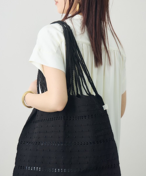 kuros'（クロス）の「ハンモックバッグ　ドット（トートバッグ・レディース・ブラック×ホワイト/ホワイト×ブラック/ブラック・FREE）」の12枚目の写真