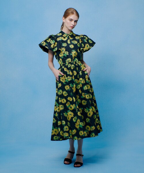 LOULOU WILLOUGHBY(ルルウィルビー)の「WEB 一部店舗限定【LOULOU WILLOUGHBY】サンフラワープリントバルーンスリーブシャツ(シャツ/ブラウス・レディース・ブラック系その他/グリーン系その他・2)」の17枚目の写真