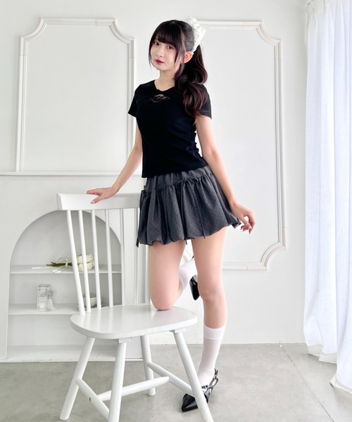 Loueme(ルエム)の「ツイストフロントレーストップス(Tシャツ/カットソー・レディース・イエロー/ホワイト/ブラック/ライトブルー・FREE)」の14枚目の写真