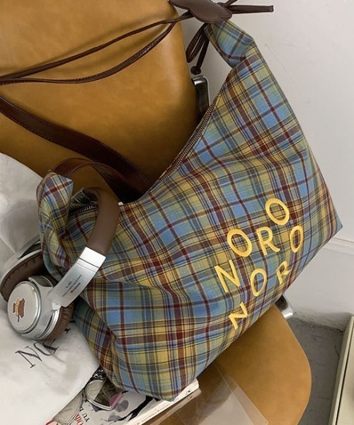 Vipoa（ヴィポア）の「Retro logo checkered shoulder bag（ショルダーバッグ・レディース・ブラック/グリーン/ブルー・FREE）」の22枚目の写真