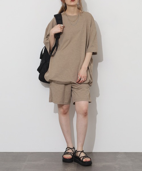 FUNALIVE(ファンアライブ)の「マルチファンクション セットアップ 半袖(ルームウェア/パジャマ・メンズ・チャコール/ベージュ/オフホワイト/ブラック/カーキ・XL/L/M)」の4枚目の写真