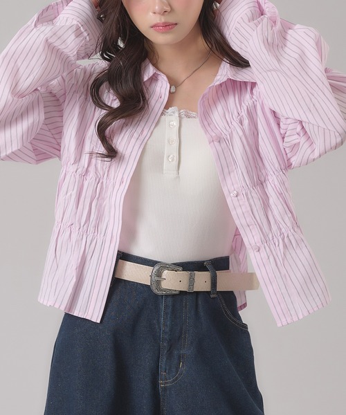 apres jour mignon(アプレジュールミニョン)の「フロントシャーリングシャツ(シャツ/ブラウス・レディース・ブラック系その他/オフホワイト/ブルー/ピンク/ブルー系その他・LARGE/フリー)」の5枚目の写真