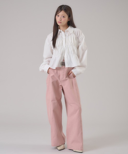 apres jour mignon(アプレジュールミニョン)の「フロントシャーリングシャツ(シャツ/ブラウス・レディース・ブラック系その他/オフホワイト/ブルー/ピンク/ブルー系その他・LARGE/フリー)」の13枚目の写真