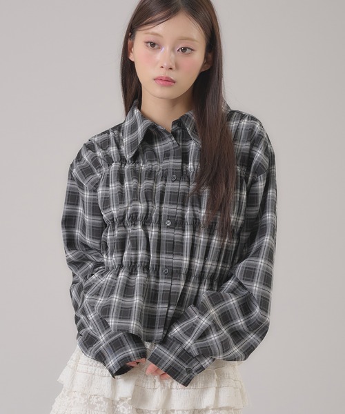 apres jour mignon(アプレジュールミニョン)の「フロントシャーリングシャツ(シャツ/ブラウス・レディース・ブラック系その他/オフホワイト/ブルー/ピンク/ブルー系その他・LARGE/フリー)」の15枚目の写真