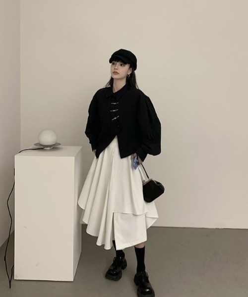 SHEPP（シープ）の「アシンメトリー レイヤード ボリューム フレアスカート（スカート・レディース・ホワイト/ブラック・M/L）」の8枚目の写真