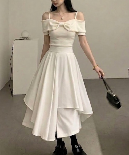 SHEPP（シープ）の「アシンメトリー レイヤード ボリューム フレアスカート（スカート・レディース・ホワイト/ブラック・M/L）」の15枚目の写真