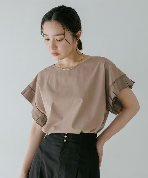 Andemiu（アンデミュウ）の「ソデフハクタックカットソー（Tシャツ/カットソー・レディース・オフホワイト/ブラック/モカ・FREE）」の11枚目の写真