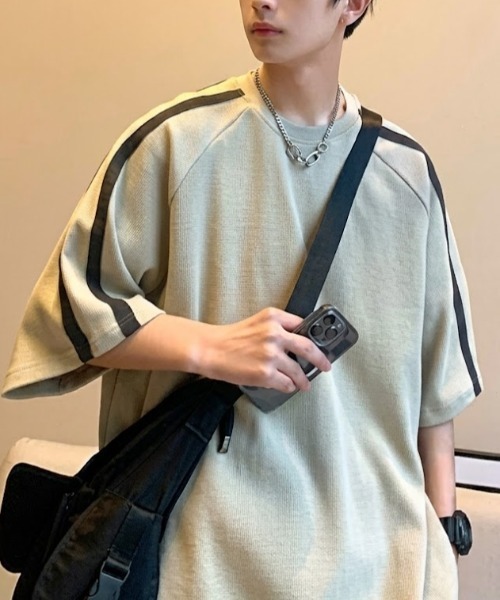 SHEPP(シープ)の「【UNISEX】サイドライン ビッグシルエット ラグラン半袖Tシャツ(Tシャツ/カットソー・メンズ・アイボリー/ブラック/ネイビー・L/M)」の10枚目の写真