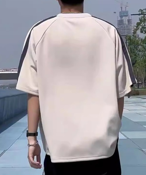 SHEPP(シープ)の「【UNISEX】サイドライン ビッグシルエット ラグラン半袖Tシャツ(Tシャツ/カットソー・メンズ・アイボリー/ブラック/ネイビー・L/M)」の9枚目の写真