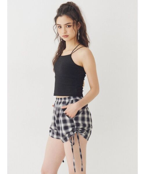 EVRIS(エヴリス)の「【ウエストゴム】チェックショートパンツ【セットアップ着用可能】 春服(その他パンツ・レディース・レッド/ブラック・FREE)」の4枚目の写真
