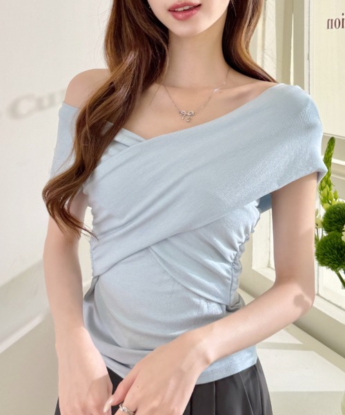 Ada.(エイダ)の「フロントクロス カシュクール デザイン ドレープ オフショルダー トップス(Tシャツ/カットソー・レディース・ブラウン/ブルー/ブラック/ホワイト・FREE)」の19枚目の写真