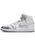 JORDAN BRAND�i�W���[�_���u�����h�j�́u�G�A �W���[�_�� 1 MID SE �E�B�����Y�V���[�Y / Air Jordan 1 Mid SE Women's Shoes FN5031-100 White�i�X�j�[�J�[�j�v�b�z���C�g