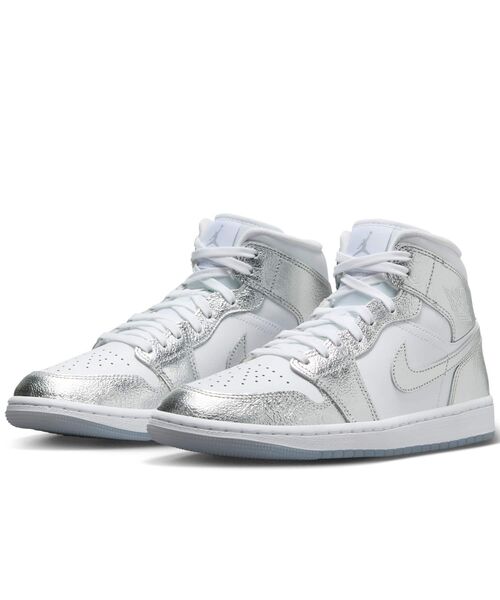 JORDAN BRAND（ジョーダンブランド）の「エア ジョーダン 1 MID SE ウィメンズシューズ / Air Jordan 1 Mid SE Women's Shoes FN5031-100 White（スニーカー・レディース・ホワイト・23/23.5/24/25/26/22.5/24.5/25.5/22）」の7枚目の写真