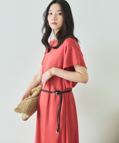 Doux archives(ドゥアルシーヴ)の「【接触冷感・マシンウォッシャブル】フレンチAラインワンピース(ワンピース・レディース・グレイッシュベージュ/ブラック/グリーン/レッド・FREE)」の17枚目の写真