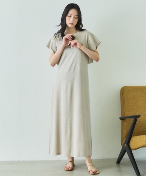 Doux archives(ドゥアルシーヴ)の「【接触冷感・マシンウォッシャブル】フレンチAラインワンピース(ワンピース・レディース・グレイッシュベージュ/ブラック/グリーン/レッド・FREE)」の22枚目の写真