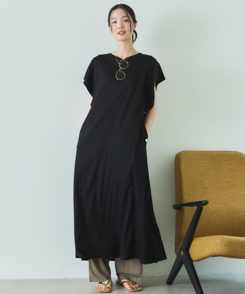 Doux archives(ドゥアルシーヴ)の「【接触冷感・マシンウォッシャブル】フレンチAラインワンピース(ワンピース・レディース・グレイッシュベージュ/ブラック/グリーン/レッド・FREE)」の5枚目の写真