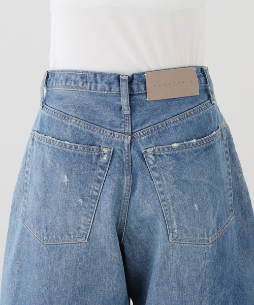 KURO(クロ)の「KURO STRUCTURE SHORT WASH002 964246:デニムパンツ(デニムパンツ・レディース・ネイビー・27/30)」の7枚目の写真