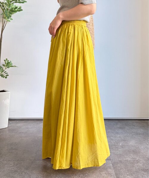 Jena espace merveilleux(ジェナ エスパスメルヴェイユ)の「綿ボイルギャザーフレアスカート(スカート・レディース・イエロー/チャコールグレー/ブラック/ブルー・FREE)」の22枚目の写真