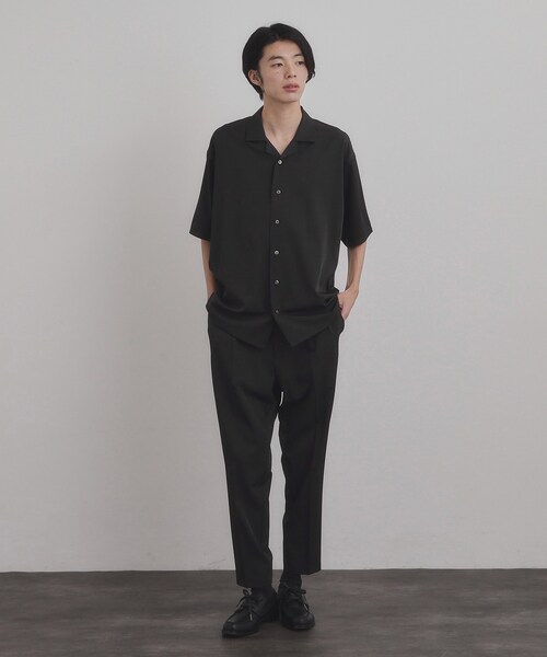 tk.TAKEO KIKUCHI（ティーケータケオキクチ）の「【暑い夏に最適！】ルーズトロミシャツセットアップ/上下2点セット/接触冷感/ストレッチ/洗える/オープンカラーシャツ/ワイドテーパードパンツ（セットアップ・メンズ・ブラック/ブルーグリーン/ナチュラル・02/03/01）」の4枚目の写真