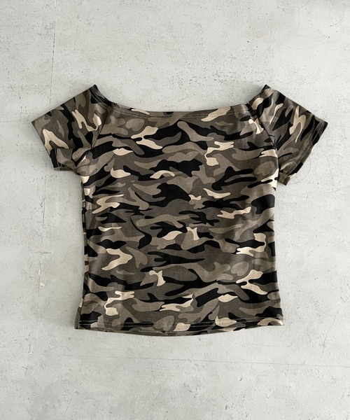 Bamm(バム)の「ベルトデザインコンパクトオフショルトップス(Tシャツ/カットソー・レディース・ホワイト/カモフラージュ/ブラック・FREE)」の19枚目の写真
