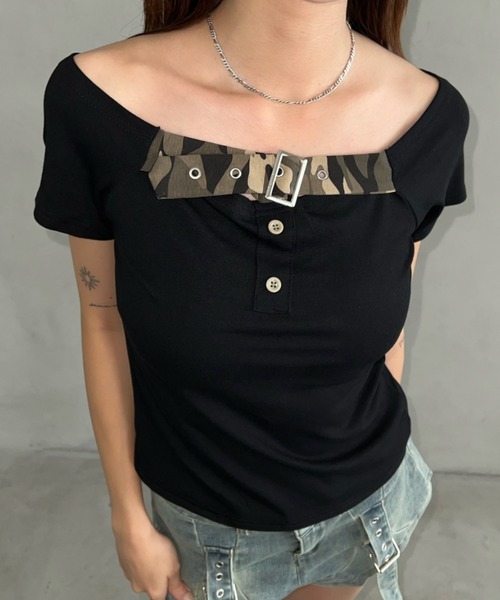 Bamm(バム)の「ベルトデザインコンパクトオフショルトップス(Tシャツ/カットソー・レディース・ホワイト/カモフラージュ/ブラック・FREE)」の9枚目の写真