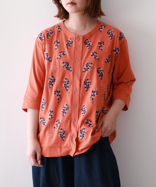 Emago(イマゴ)の「EMAGO ぶどう刺繍カーデ(カーディガン/ボレロ・レディース・オレンジ/ホワイト/ブラック・FREE)」の11枚目の写真
