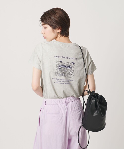 BEAUTY&YOUTH UNITED ARROWS(ビューティーアンドユースユナイテッドアローズ)の「【WEB限定】イラスト プリントTシャツ(Tシャツ/カットソー・レディース・ホワイト/ライトグレー/ベージュ・FREE)」の3枚目の写真