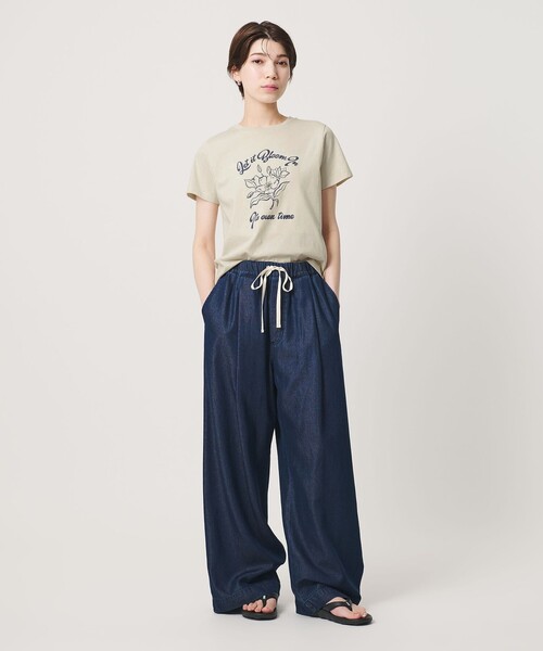 BEAUTY&YOUTH UNITED ARROWS(ビューティーアンドユースユナイテッドアローズ)の「【WEB限定】イラスト プリントTシャツ(Tシャツ/カットソー・レディース・ホワイト/ライトグレー/ベージュ・FREE)」の12枚目の写真