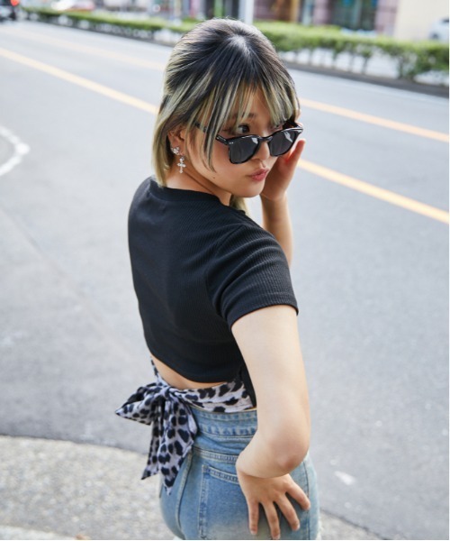 GORGE(ゴージ)の「《バックリボン×レオパード柄》カットソー/Y2K×韓国風/春夏/全3色(Tシャツ/カットソー・レディース・グレー/オフホワイト/ブラック・F)」の2枚目の写真