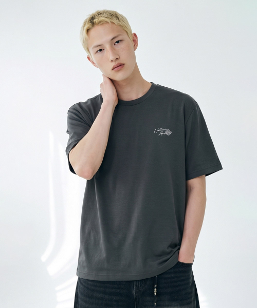 CHASECULT(チェイスカルト)の「男性クールドローインググラフィック半袖Tシャツ-FCRK5830E0L(Tシャツ/カットソー・メンズ・チャコールグレー・95/110/105/100)」の5枚目の写真