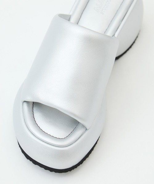ALM.(アルム)の「【ALM/アルム】《STUDIOUS別注》CIELO LEATHER SANDALS/シエロレザーサンダル(サンダル・レディース・シルバー/ブラック/ブラウン・38/37/36)」の11枚目の写真
