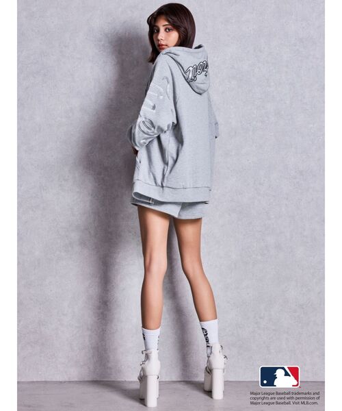 MLB（メジャーリーグベースボール）の「GYDA［MLB］bijou logoショートパンツ【セットアップ着用可能】（その他パンツ・レディース・ブラック/オフホワイト/グレー・FREE）」の19枚目の写真