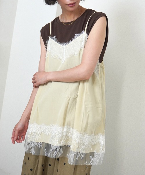 gossara(ゴサラ)の「【着るだけでこなれ感】レースオーバーキャミ(キャミソール・レディース・オフホワイト/ベージュ/ブラウン・FREE)」の19枚目の写真