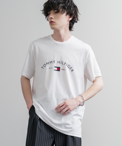 TOMMY HILFIGER（トミーヒルフィガー）の「TOMMY HILFIGER アーチロゴプリント半袖Tシャツ（Tシャツ/カットソー・メンズ・ネイビー/ホワイト・XL/L/M/S）」の8枚目の写真