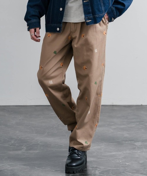 HOUSTON（ヒューストン）の「HOUSTON TWILL ALLOVER EMB EASY PANTS コットンツイル総柄刺繍イージーテーパードチノパンツ（チノパンツ・メンズ・ブラック/ベージュ/ナチュラル・XL/L/M）」の14枚目の写真